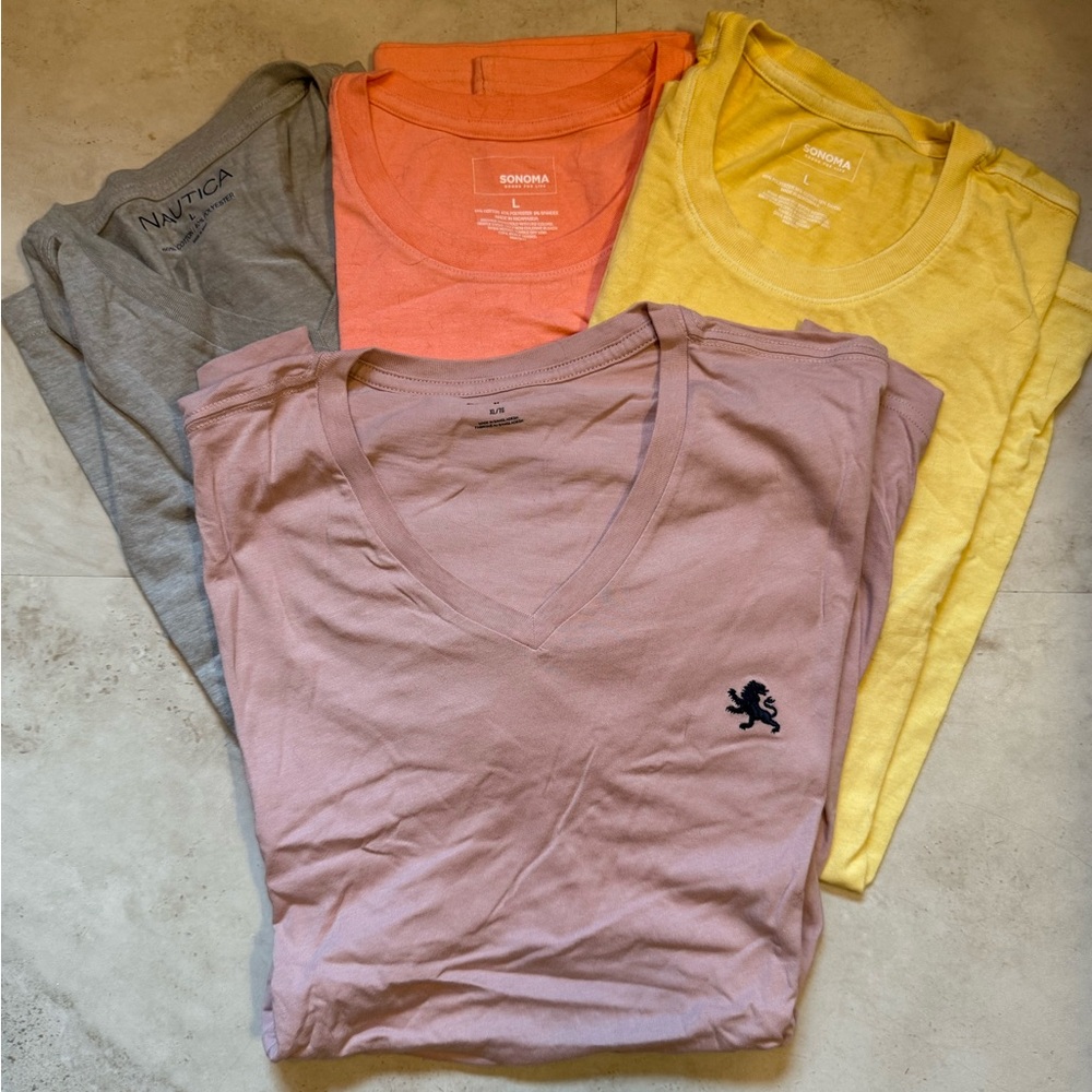 4 men’s tees EUC